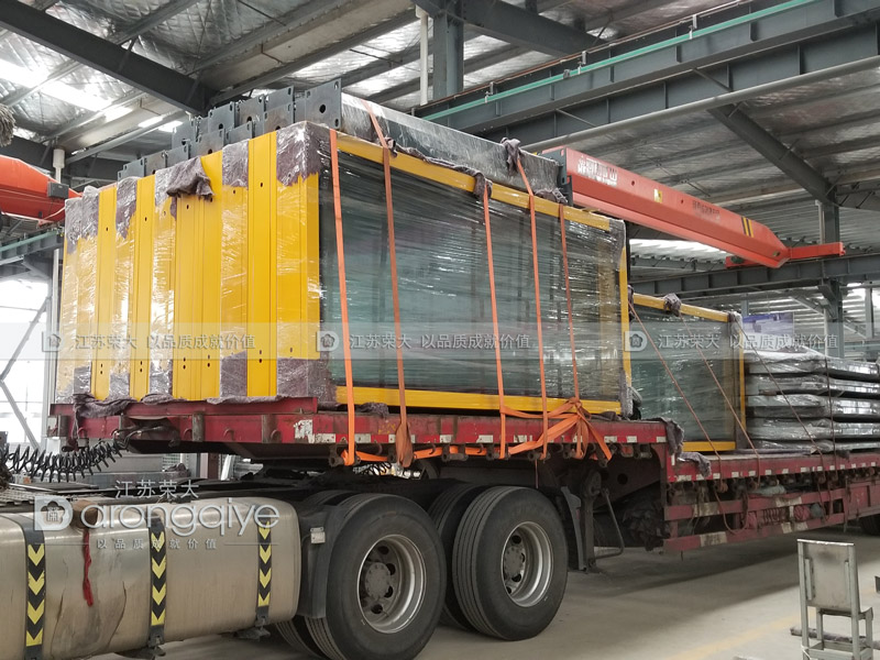 浙江公交候車亭發貨案例